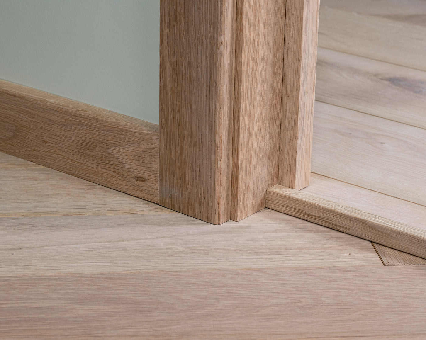 Oak Corner Beading - 2400 & 1200mm Lengths